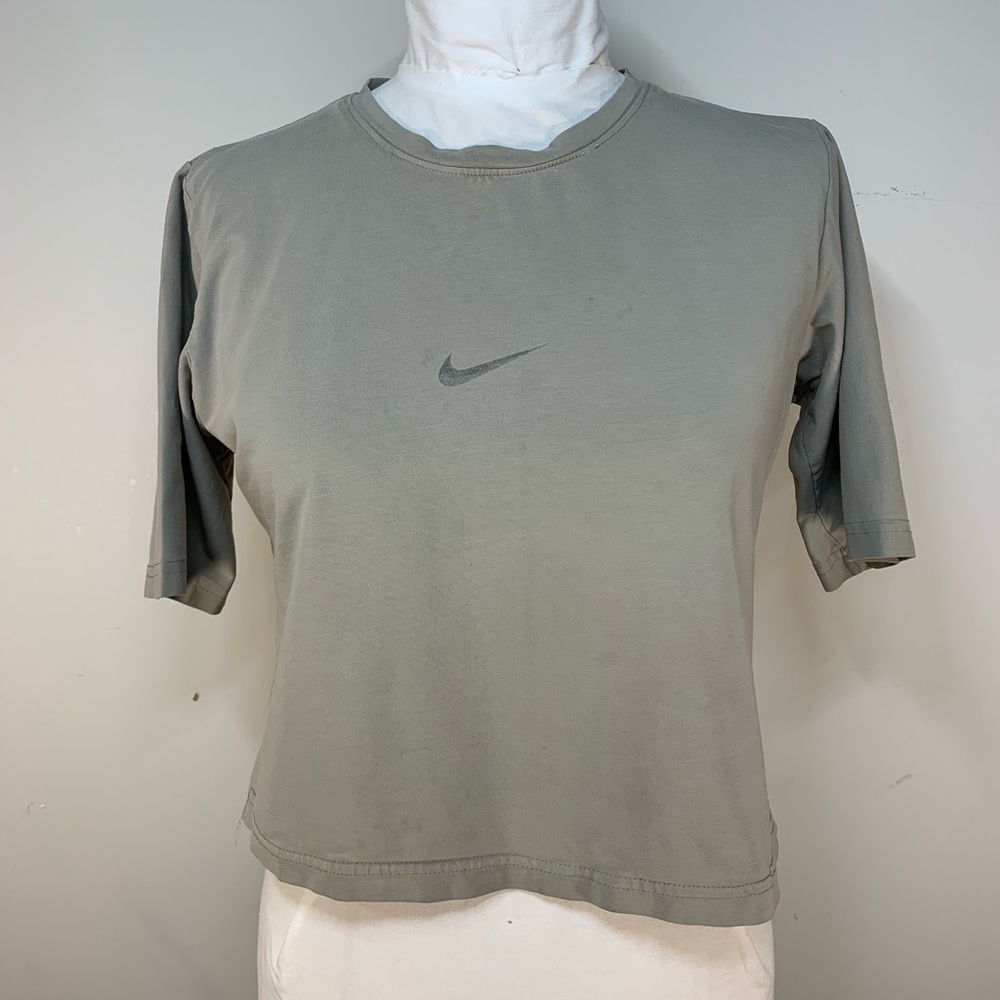 Nike Move Logo T-Shirt - Earth tone - Standard Fit